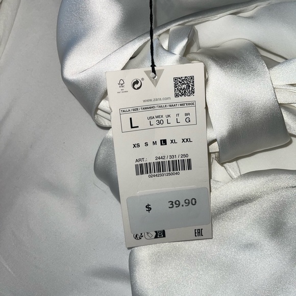 Zara Open Back Satin Effect Top - Picture 3 of 3